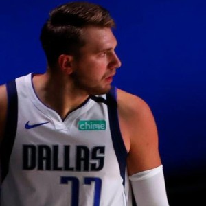 好博体育首页-【人物】天才少年终遇挫折 东契奇能否走出困境？